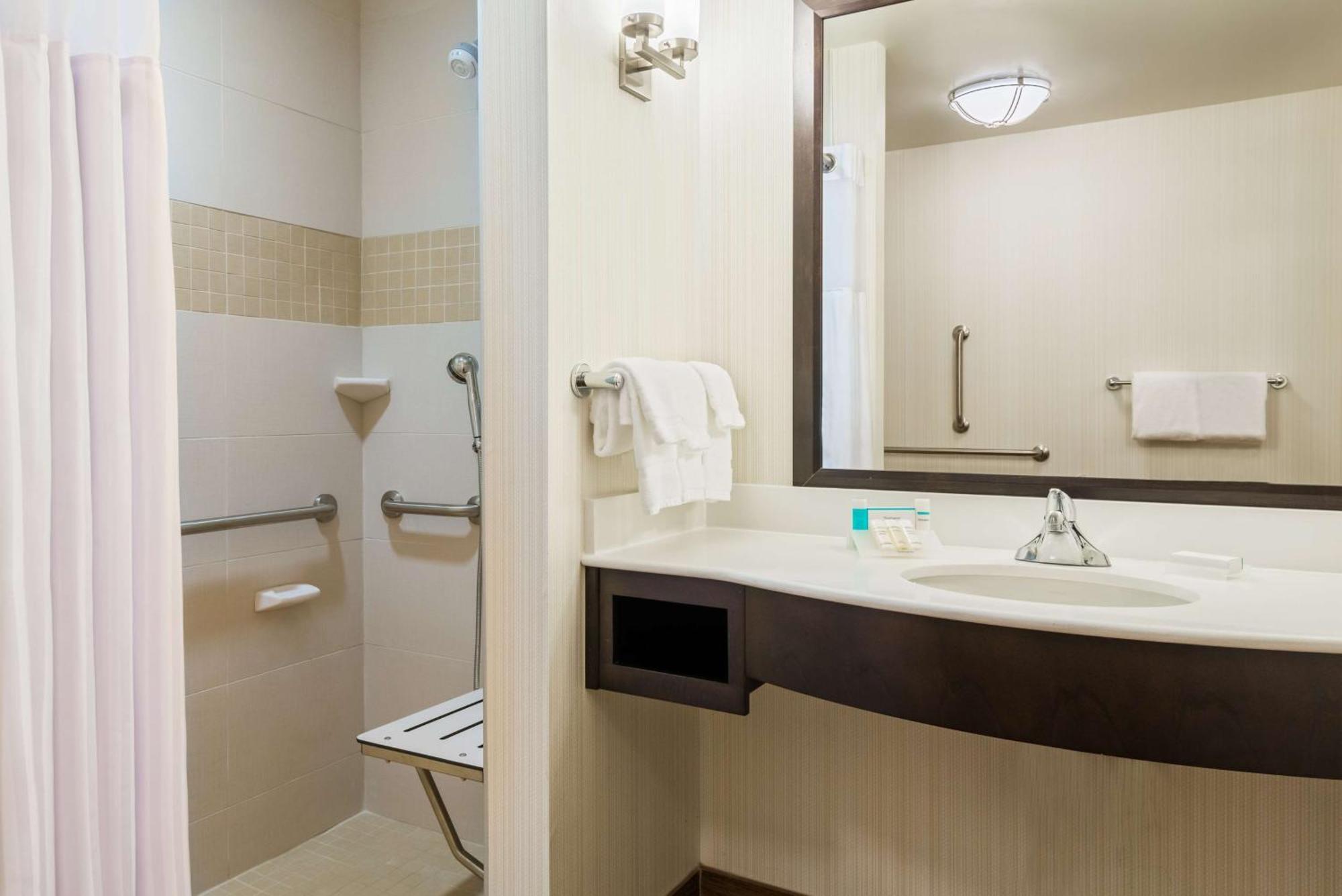 Hilton Garden Inn Wayne Exteriér fotografie